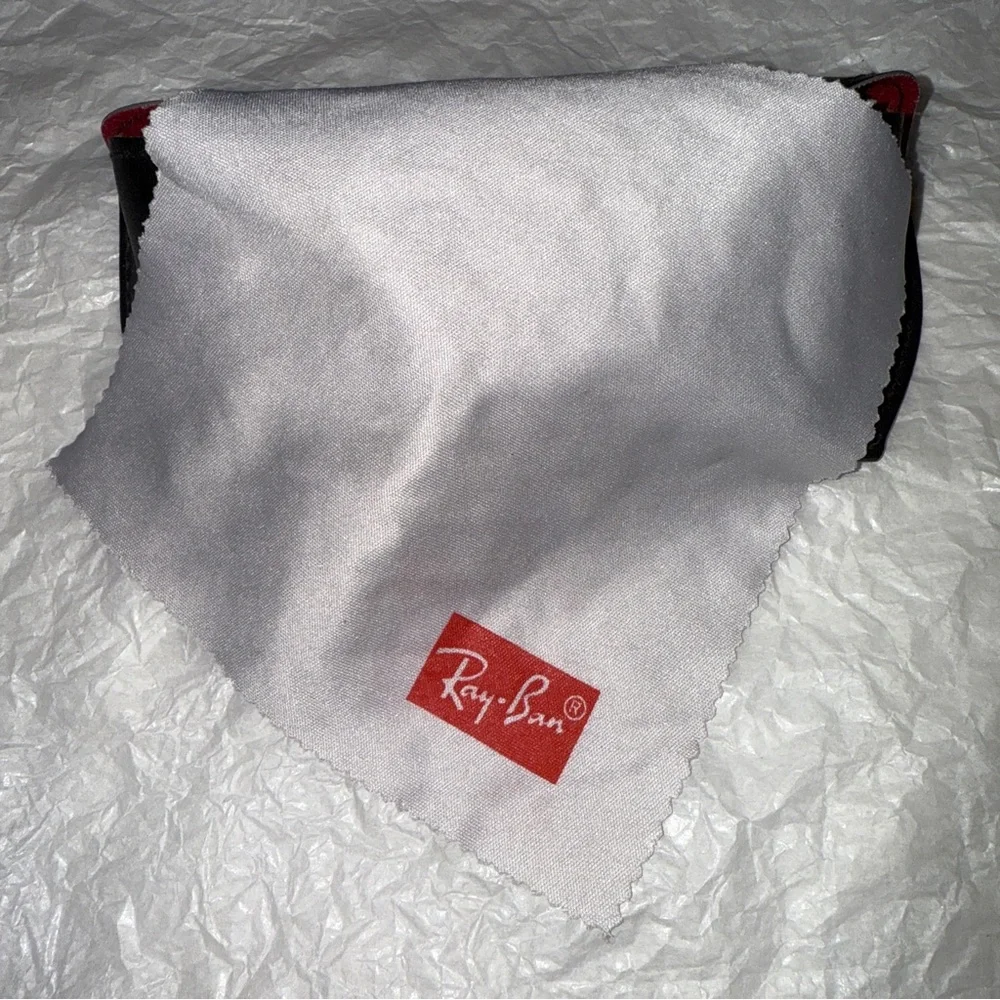 Black Case & Lens Cloth